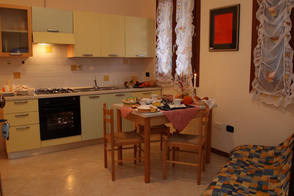 Ca' Gialla Bed & Breakfast Montagnana  Ruang foto